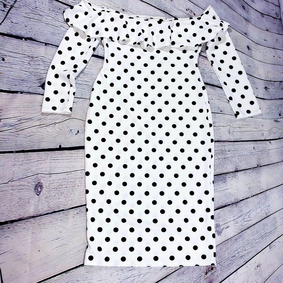 Dresses & Skirts - White with black polka dots off shoulder dress